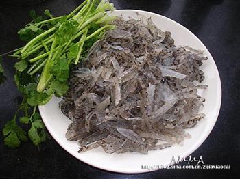 凉拌鱼皮怎么做，凉拌鱼皮怎么做好吃，凉拌鱼皮做法