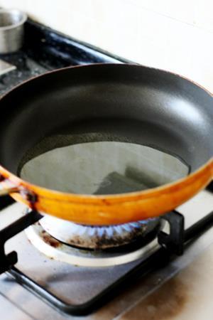青豆鱼籽煲怎么做，青豆鱼籽煲怎么做好吃，青豆鱼籽煲做法