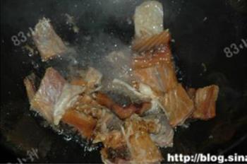 焖烧腊鱼怎么做，焖烧腊鱼怎么做好吃，焖烧腊鱼做法