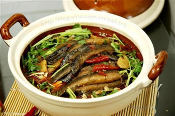 沙锅泥鳅怎么做，沙锅泥鳅怎么做好吃，沙锅泥鳅做法
