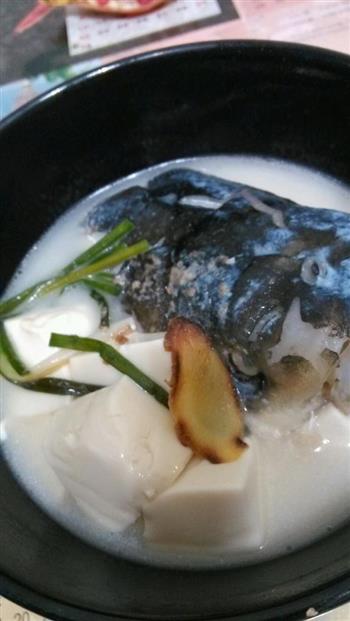 花鲢鱼头炖豆腐怎么做，花鲢鱼头炖豆腐怎么做好吃，花鲢鱼头炖豆腐做法