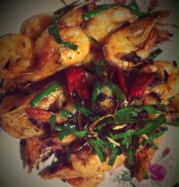 干菜椒盐虾怎么做，干菜椒盐虾怎么做好吃，干菜椒盐虾做法