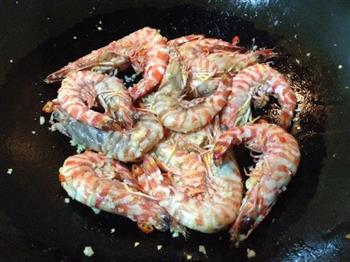 蒜香大虾怎么做，蒜香大虾怎么做好吃，蒜香大虾做法
