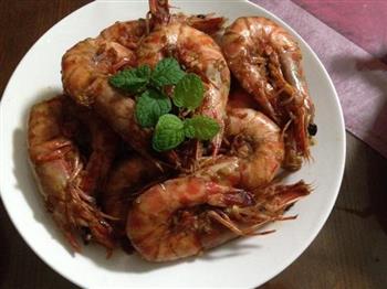 蒜香大虾怎么做，蒜香大虾怎么做好吃，蒜香大虾做法