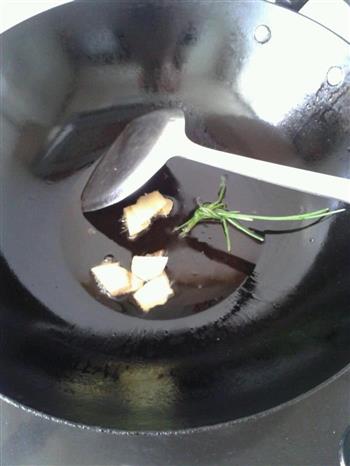 红烧海鱼怎么做，红烧海鱼怎么做好吃，红烧海鱼做法