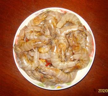 简易蒸辣虾怎么做，简易蒸辣虾怎么做好吃，简易蒸辣虾做法