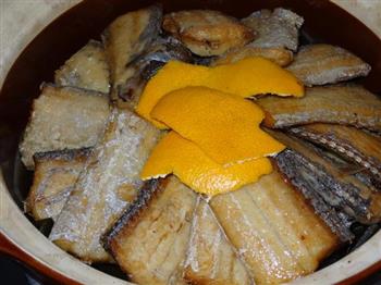 焖酥带鱼怎么做，焖酥带鱼怎么做好吃，焖酥带鱼做法