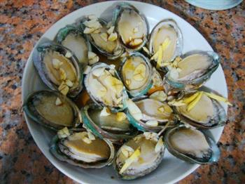 蒜蓉豉油蒸鲍鱼怎么做，蒜蓉豉油蒸鲍鱼怎么做好吃，蒜蓉豉油蒸鲍鱼做法