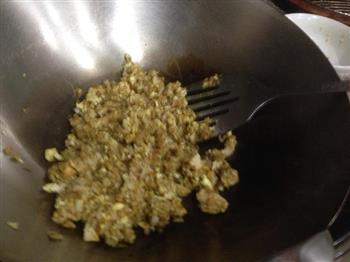 金枪鱼咖喱炒饭怎么做，金枪鱼咖喱炒饭怎么做好吃，金枪鱼咖喱炒饭做法
