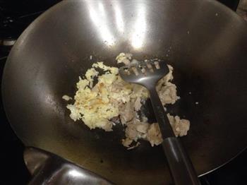 金枪鱼咖喱炒饭怎么做，金枪鱼咖喱炒饭怎么做好吃，金枪鱼咖喱炒饭做法