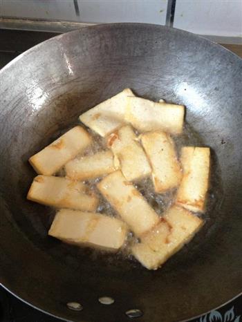 煎豆腐熬海鱼怎么做，煎豆腐熬海鱼怎么做好吃，煎豆腐熬海鱼做法