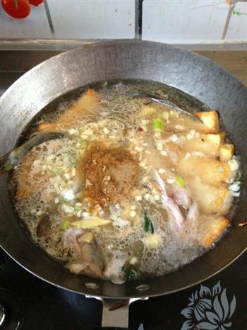 煎豆腐熬海鱼怎么做，煎豆腐熬海鱼怎么做好吃，煎豆腐熬海鱼做法