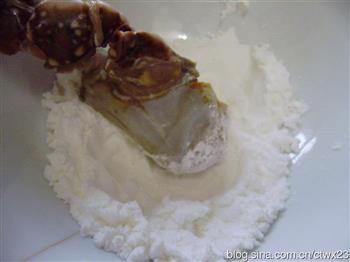 咸蛋黄焗膏蟹怎么做，咸蛋黄焗膏蟹怎么做好吃，咸蛋黄焗膏蟹做法