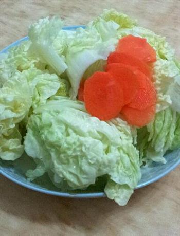 瘦身草鱼蔬菜汤怎么做，瘦身草鱼蔬菜汤怎么做好吃，瘦身草鱼蔬菜汤做法