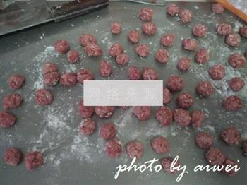肉丸胡辣汤怎么做，肉丸胡辣汤怎么做好吃，肉丸胡辣汤做法