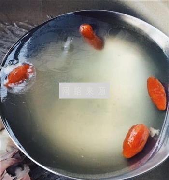 当归鸭架汤怎么做，当归鸭架汤怎么做好吃，当归鸭架汤做法