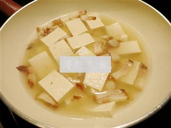 雪里蕻豆腐汤怎么做，雪里蕻豆腐汤怎么做好吃，雪里蕻豆腐汤做法