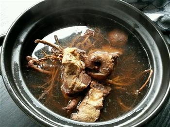 葛根猪骨蜜枣水怎么做，葛根猪骨蜜枣水怎么做好吃，葛根猪骨蜜枣水做法