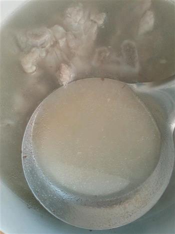 海带排骨浓汤怎么做，海带排骨浓汤怎么做好吃，海带排骨浓汤做法