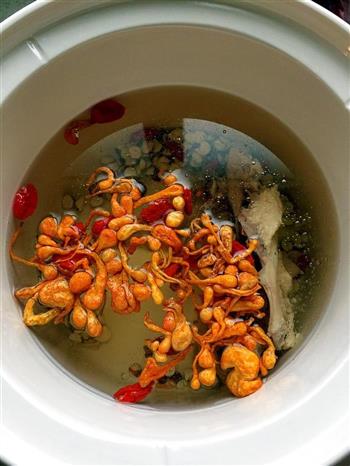 干贝虫草花鸡汤怎么做，干贝虫草花鸡汤怎么做好吃，干贝虫草花鸡汤做法