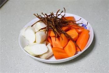 秋冬季最温补的山药羊排汤怎么做，秋冬季最温补的山药羊排汤怎么做好吃，秋冬季最温补的山药羊排汤做法