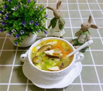 白菜豆腐三丝汤怎么做，白菜豆腐三丝汤怎么做好吃，白菜豆腐三丝汤做法