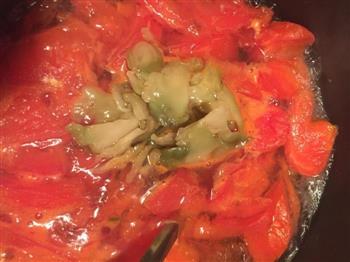 西红柿榨菜鸡蛋汤怎么做，西红柿榨菜鸡蛋汤怎么做好吃，西红柿榨菜鸡蛋汤做法