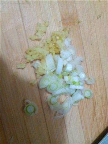 萝卜丝牛肉丸子汤怎么做，萝卜丝牛肉丸子汤怎么做好吃，萝卜丝牛肉丸子汤做法