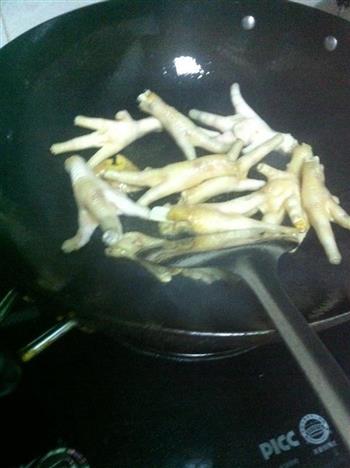 鸡脚青豆玉米汤怎么做，鸡脚青豆玉米汤怎么做好吃，鸡脚青豆玉米汤做法