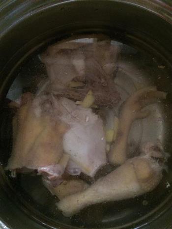 当归炖鸡怎么做，当归炖鸡怎么做好吃，当归炖鸡做法