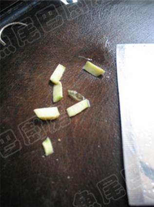 香煎左口鱼怎么做，香煎左口鱼怎么做好吃，香煎左口鱼做法