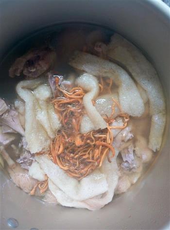 猴头菇竹荪虫草花鸡汤怎么做，猴头菇竹荪虫草花鸡汤怎么做好吃，猴头菇竹荪虫草花鸡汤做法