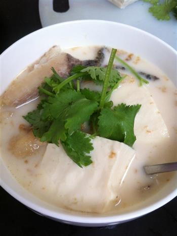 香浓幼滑-豆腐鱼头汤怎么做，香浓幼滑-豆腐鱼头汤怎么做好吃，香浓幼滑-豆腐鱼头汤做法