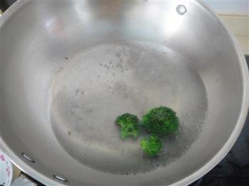 蟹粉烩海参怎么做，蟹粉烩海参怎么做好吃，蟹粉烩海参做法