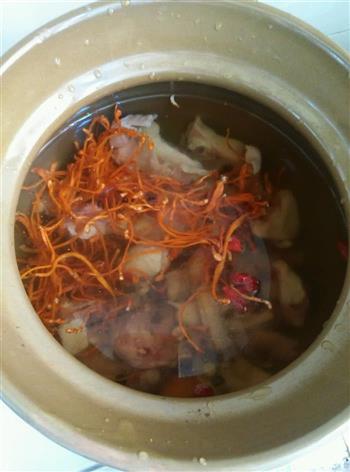 懒人版虫草花鸡汤怎么做，懒人版虫草花鸡汤怎么做好吃，懒人版虫草花鸡汤做法