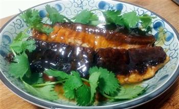 烤鱼背肉怎么做，烤鱼背肉怎么做好吃，烤鱼背肉做法