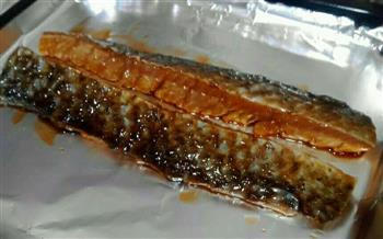 烤鱼背肉怎么做，烤鱼背肉怎么做好吃，烤鱼背肉做法