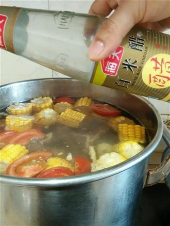 酸甜补钙牛骨汤怎么做，酸甜补钙牛骨汤怎么做好吃，酸甜补钙牛骨汤做法