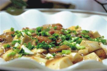 豆腐烧九肚鱼怎么做，豆腐烧九肚鱼怎么做好吃，豆腐烧九肚鱼做法