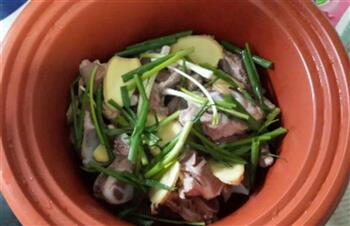 香浓牛脊骨汤怎么做，香浓牛脊骨汤怎么做好吃，香浓牛脊骨汤做法
