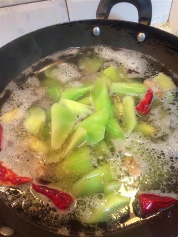 腊排骨莴苣怎么做，腊排骨莴苣怎么做好吃，腊排骨莴苣做法