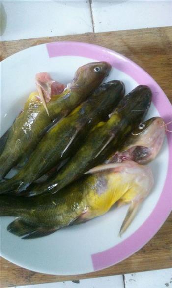 黄骨鱼蘑菇豆腐汤怎么做，黄骨鱼蘑菇豆腐汤怎么做好吃，黄骨鱼蘑菇豆腐汤做法