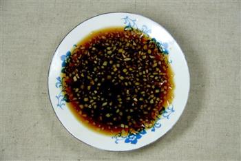 微波炉紫苏蒸蟹怎么做，微波炉紫苏蒸蟹怎么做好吃，微波炉紫苏蒸蟹做法