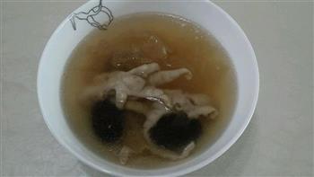 养颜-银耳炖鸡爪怎么做，养颜-银耳炖鸡爪怎么做好吃，养颜-银耳炖鸡爪做法