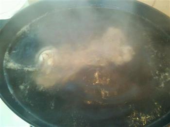 豌豆玉米猪骨汤怎么做，豌豆玉米猪骨汤怎么做好吃，豌豆玉米猪骨汤做法