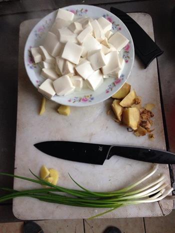 宝宝辅食—昂刺鱼汤煮鱼面怎么做，宝宝辅食—昂刺鱼汤煮鱼面怎么做好吃，宝宝辅食—昂刺鱼汤煮鱼面做法