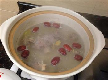 滋补羊腿汤怎么做，滋补羊腿汤怎么做好吃，滋补羊腿汤做法