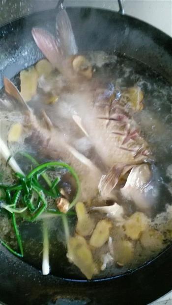 鲜椒过水鱼怎么做，鲜椒过水鱼怎么做好吃，鲜椒过水鱼做法