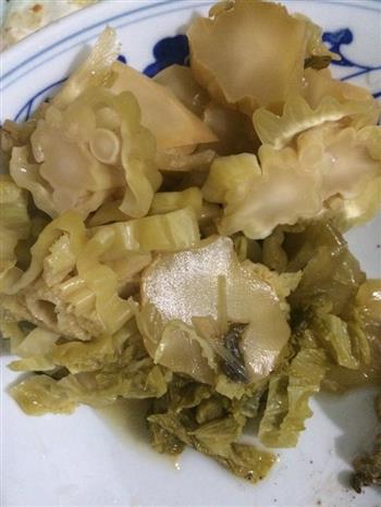 开胃汤-酸菜鲫鱼汤怎么做，开胃汤-酸菜鲫鱼汤怎么做好吃，开胃汤-酸菜鲫鱼汤做法