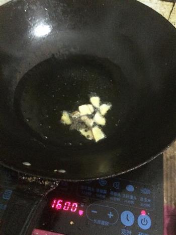 开胃汤-酸菜鲫鱼汤怎么做，开胃汤-酸菜鲫鱼汤怎么做好吃，开胃汤-酸菜鲫鱼汤做法